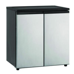 Avanti 5.5 Cu.Ft. Side by Side Refrigerator/Freezer, Black/Platinum RMS551SS