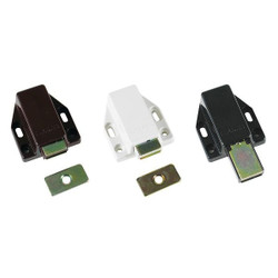 Lamp Magnetic Catch,Push-to-Open,Plastic ML-80/BRN