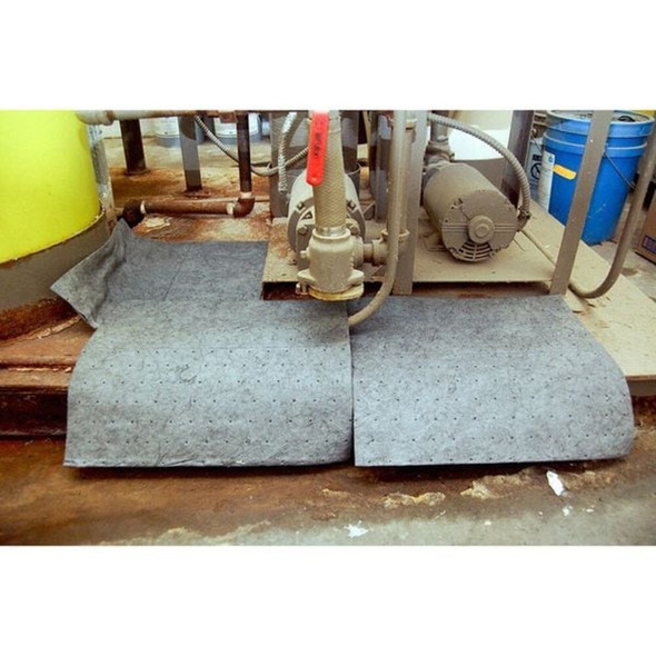 Spilfyter Sorbent Pad, 24 gal, 16 in x 18 in, Universal, Gray, 100 PK DB-72