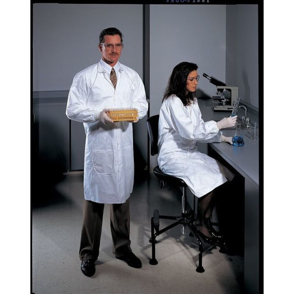 Tyvek 400 Disposable Lab Coat, Tyvek(R) 400, Snaps Closure, White, L, 30 PK  TY211SWHLG003000