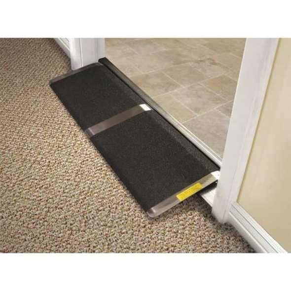 Manufacturer Varies Walk Ramp,600 lb.,8 in. L x 32 in. H THR832