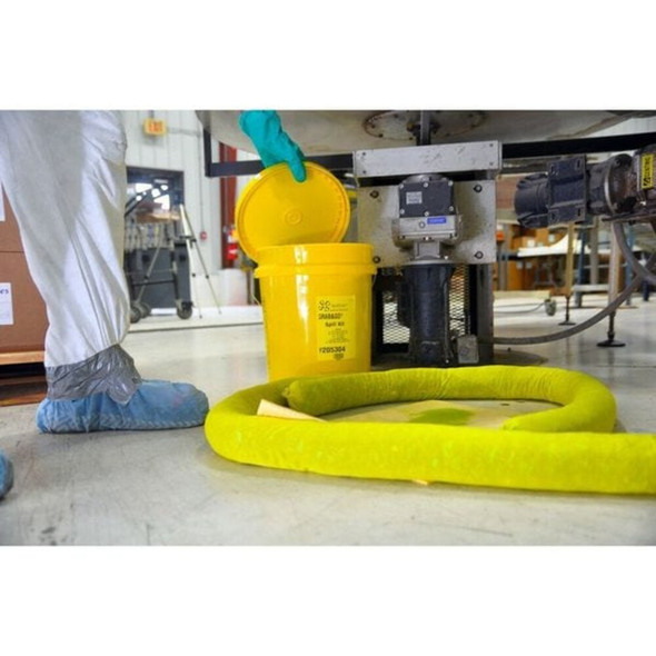 Spill Kit, 4 gal Volume Absorbed per Kit, 5 gal Capacity, Bucket, Yellow, 11  205304