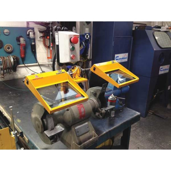 Lovato Electric ControlStation,Feed-Thru,3Buttons,Rd-Grn IR-MS-120V18A-OL