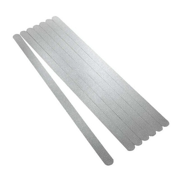 3m Anti-Slip Tread vinyl Proprietary Grit Size, White, 3/4" W x 17" L 7705