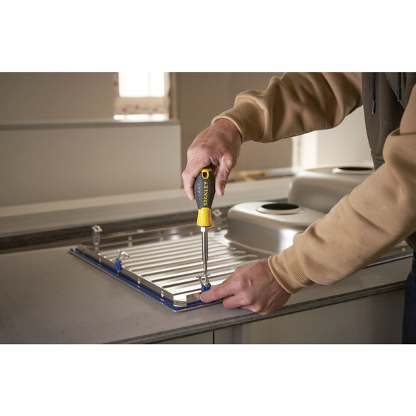 Stanley 6-in-1 Multi-Bit Screwdriver 68-012 394610