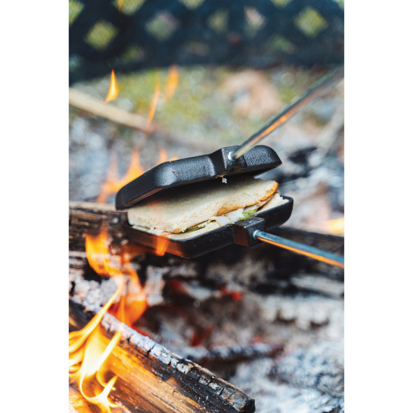 Coghlans Single Pie Cast Iron Sandwich Cooker 2543 830534