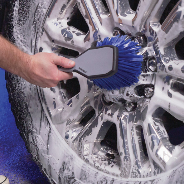 Viking Short Handle Wheel Face Brush