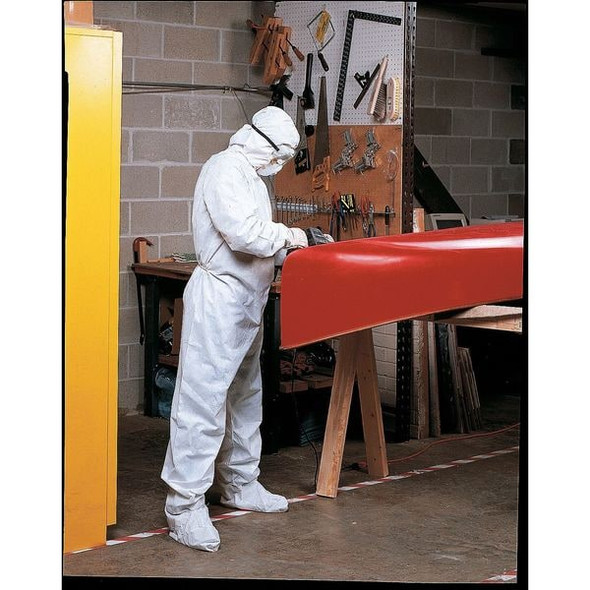 Kleenguard BrethParti Hood Covall REFLEX ZipFnt ElasWrisAnk WHT MD 24/C 49112