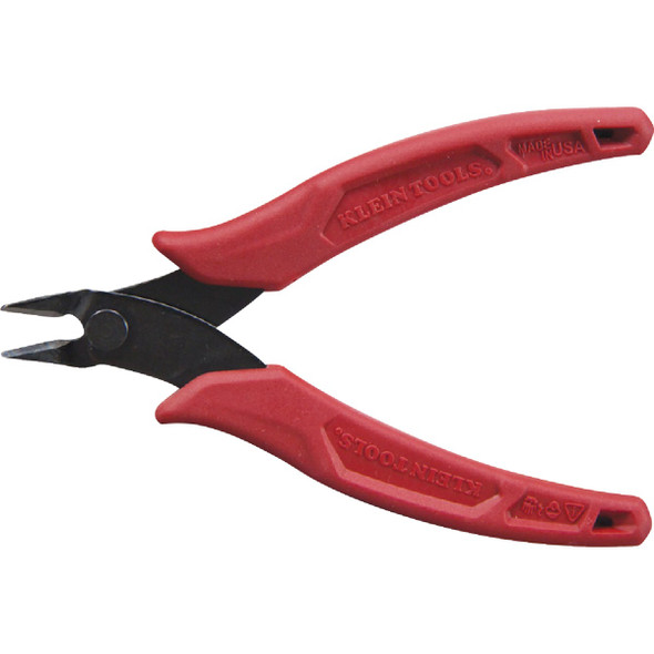 Klein 5 In. Flush Cutter Diagonal Cutting Pliers D275-5 Klein 5 In. Flush Cutter Diagonal Cutting Pliers D275-5