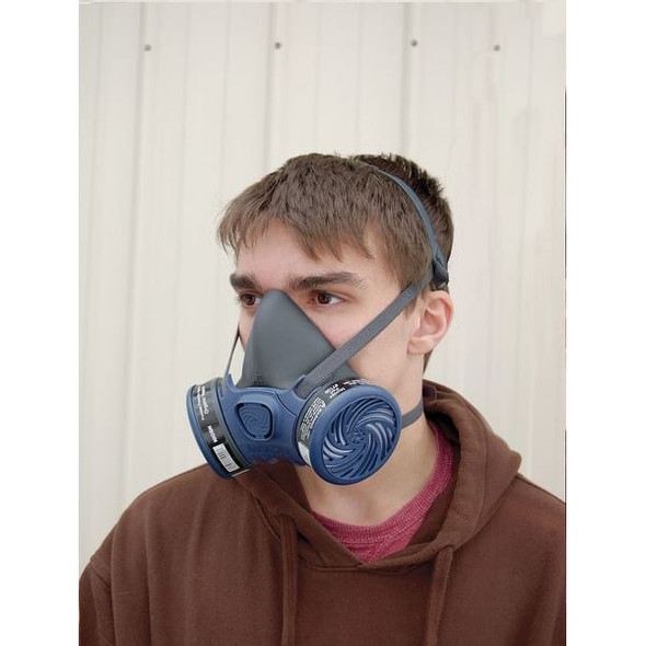 Moldex Half Mask Respirator, 7000, Not Rated, Bayonet, Size, L 0 Cartridges Included 7003
