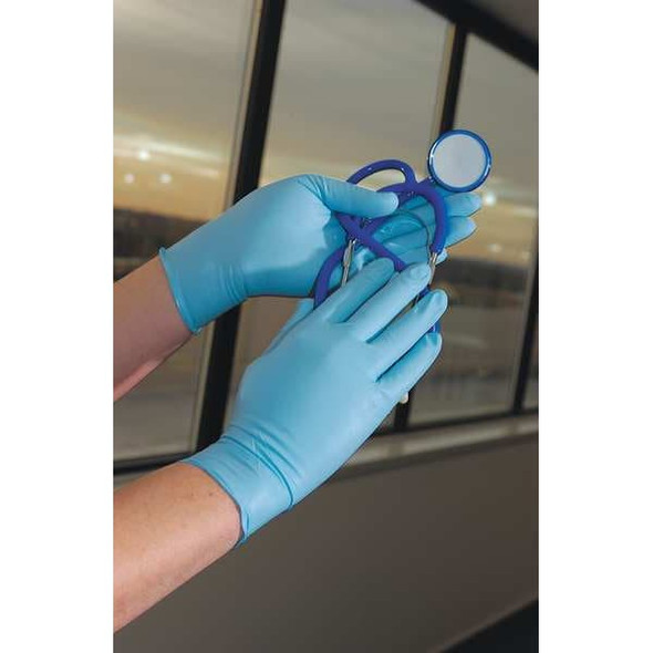 9905PF, Disposable Gloves, 6.00 to 6.99 mil Palm, Nitrile, Powder-Free, L (9), 50 PK, Light Blue
