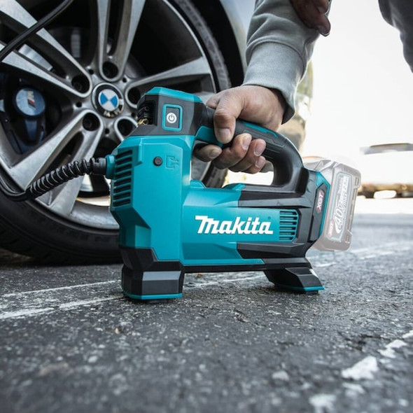 Makita Cordless High-Pressure Inflator,160 psi MP001GZ01