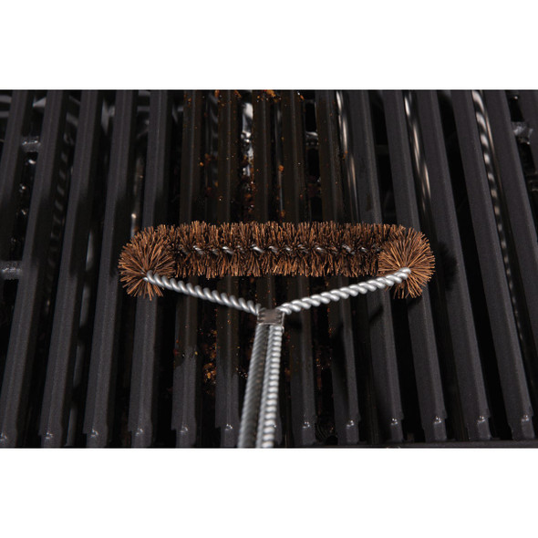 Broil King 18 In. Palmyra Bristles Metal Handle Grill Cleaning Brush 65648 898861