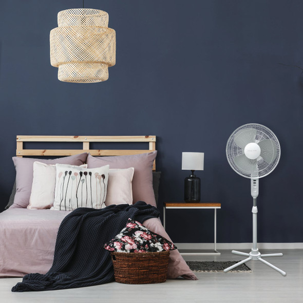 Denali Aire 16 In. 3-Speed White Oscillating Pedestal Fan