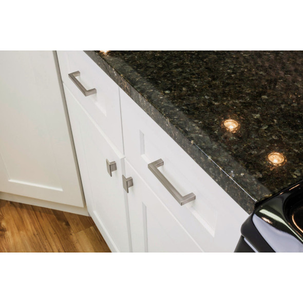 Elements Stanton 4-1-8 In. Overall Length Satin Nickel Square Cabinet Bar Pull 625-96SN 248098