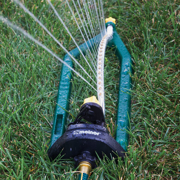 Melnor EasyGrow Max 3400 Sq. Ft. Oscillating Sprinkler Melnor EasyGrow Max 3400 Sq. Ft. Oscillating Sprinkler