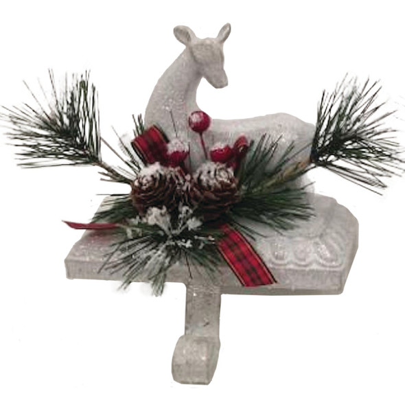 1-Stocking White Resin Mantle Sitting Deer Stocking Holder XN6060628RD