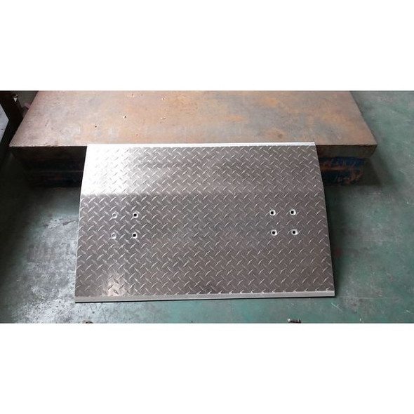 Manufacturer Varies Dock Plate,5300 lb.,36 x 48 In. 4LGW2