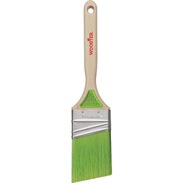 Wooster GripTech 2-1-2 In. Angle Sash Paintbrush 5401-2 1-2 787602