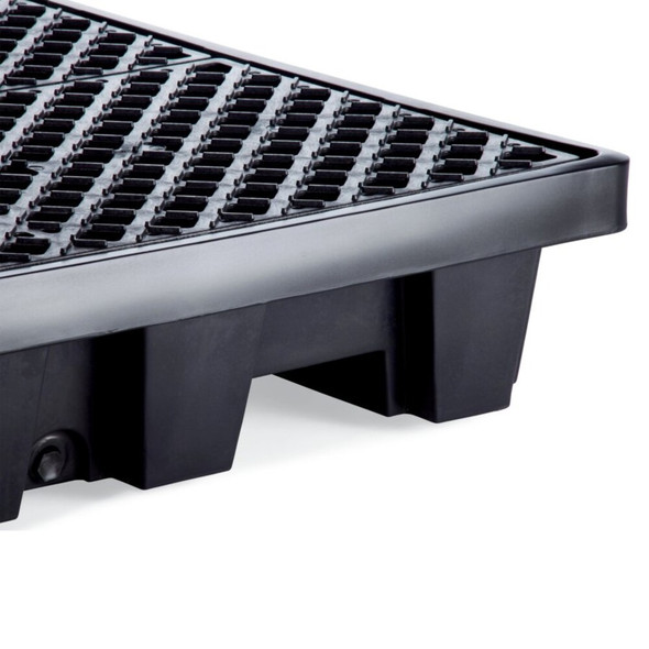 PIG 4-Drum Poly Spill Containment Pallet With Drain 51" L x 51" W x 10" H  PAK210-WD