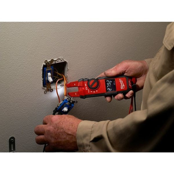 Milwaukee Tool Digital Clamp Meter, Reverse Black LCD, 200 A, 0.6 in (15 mm) Jaw Capacity 2205-20