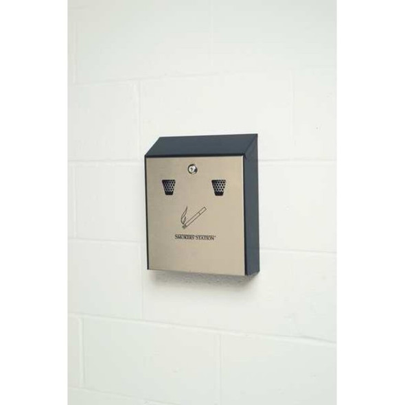 Rubbermaid Commercial Ash Tray,1-19-32 gal.,Black FGR1012EBK