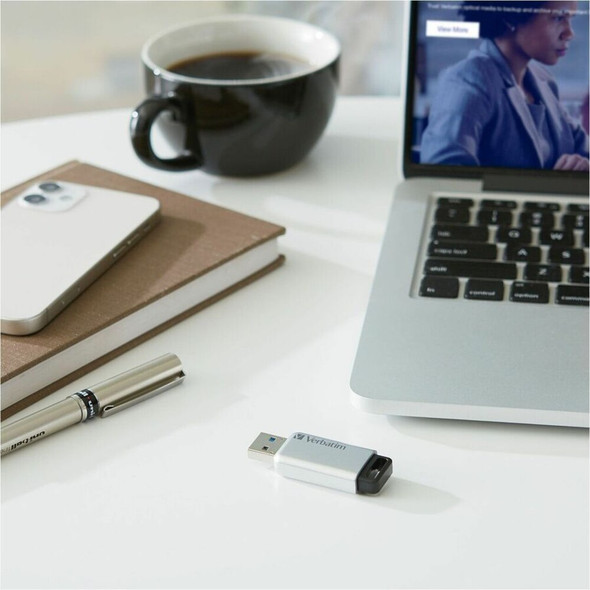 Verbatim Store 'n' Go Secure Pro Flash Drive 98666 SPR-VER98666