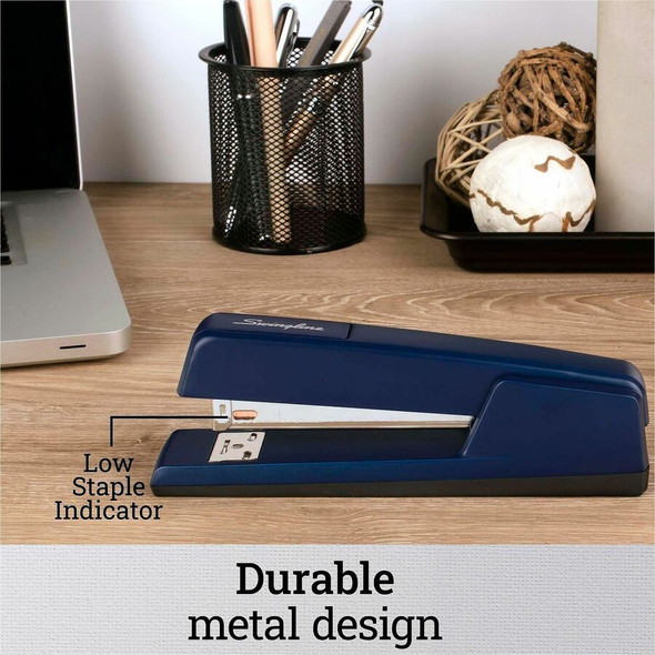Swingline Classic Desktop Stapler 74724