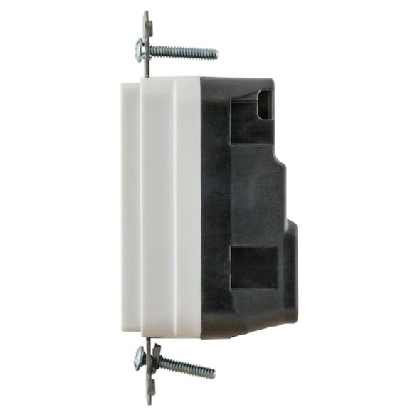 Hubbell USBReceptacle,15A,1-2hp,Rd,Thrmplstc SNAP8200UACR