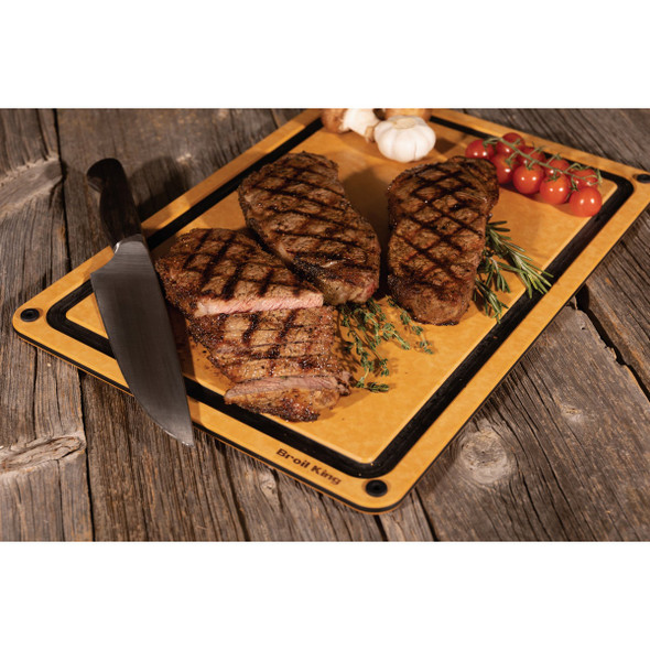 Broil King Wood Fiber Cutting Board 68422 824716