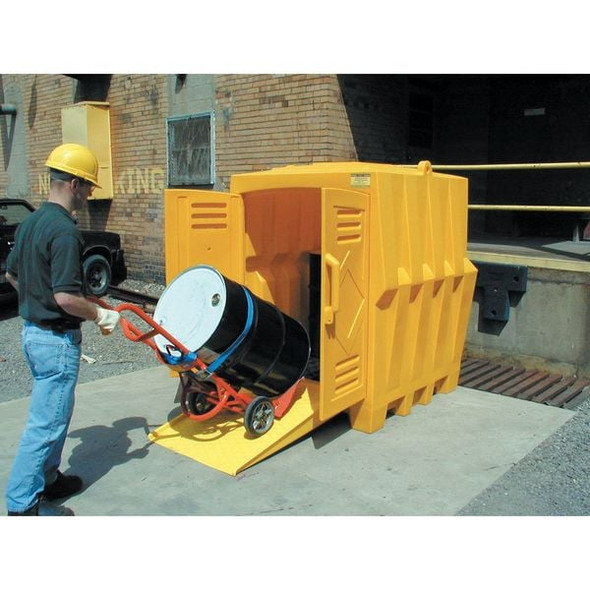 Eagle Mfg Spill Pallet, 66 gal Spill Capacity, 4 Drums, 8,000 lb Load Capacity, Polyethylene 1649