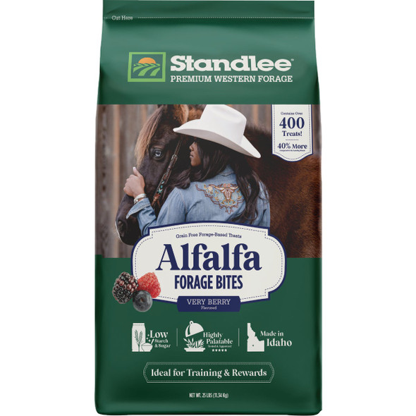 Standlee 25 Lb. Alfalfa Very Berry Horse Forage Bites 1175-41014-0-0