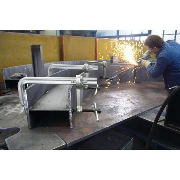 18 in Bar Clamp, Tempered Drop-Forged Steel Handle and 8 in Throat Depth  7200S-18