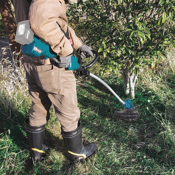 Makita 18V LXT Brushless Curved Shaft String Trimmer XRU13Z