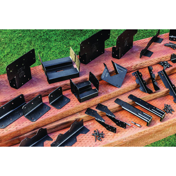 Simpson Strong-Tie Outdoor Accents ZMAX 2 In. x 3 In. 12 ga Black Medium L Angle ML23PC 159767