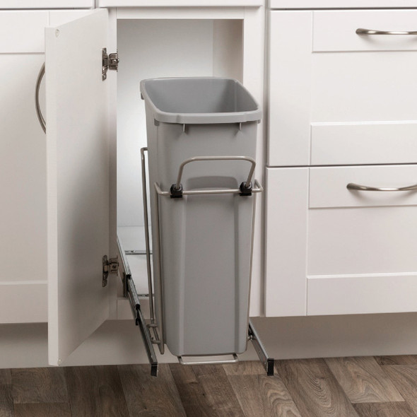 Knape & Vogt Real Solutions 20 Qt. In-Cabinet Single Pull-Out Trash Can RS-PSW9-1-20-P 212260