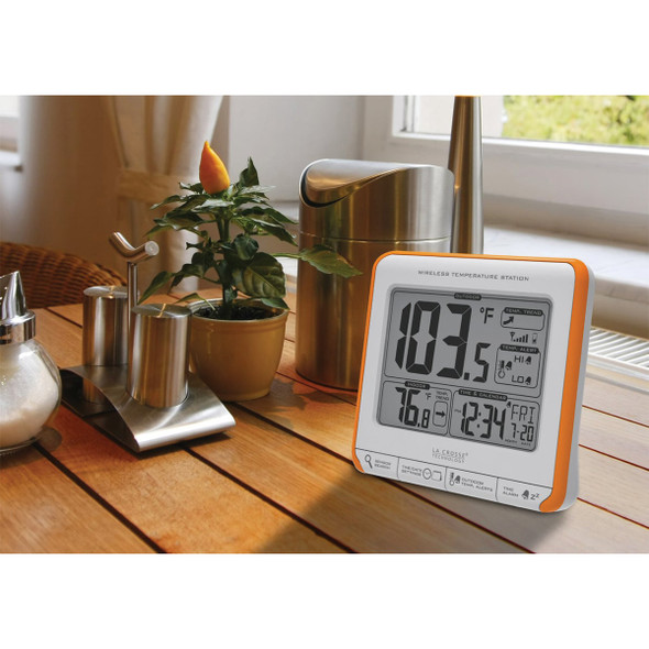 La Crosse Technology Wireless Temperature Weather Station 308-1790OR 602035