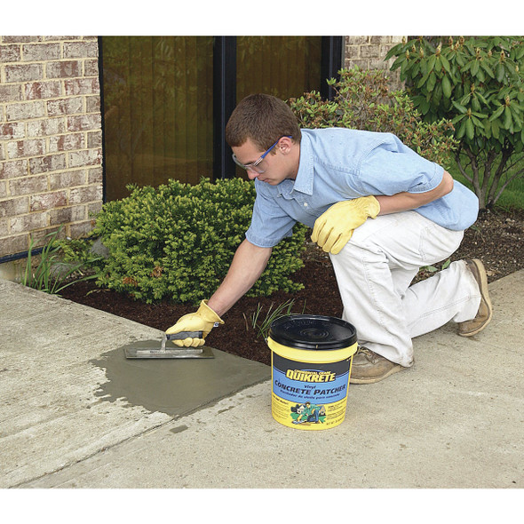 Quikrete 20 Lb. Gray Concrete Patch Quikrete 20 Lb. Gray Concrete Patch