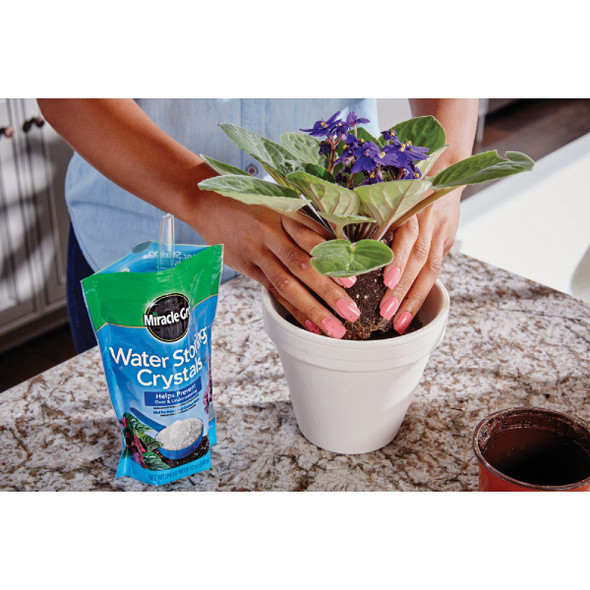 Miracle-Gro 12 Oz. Water Storing Crystals 1008311 701041