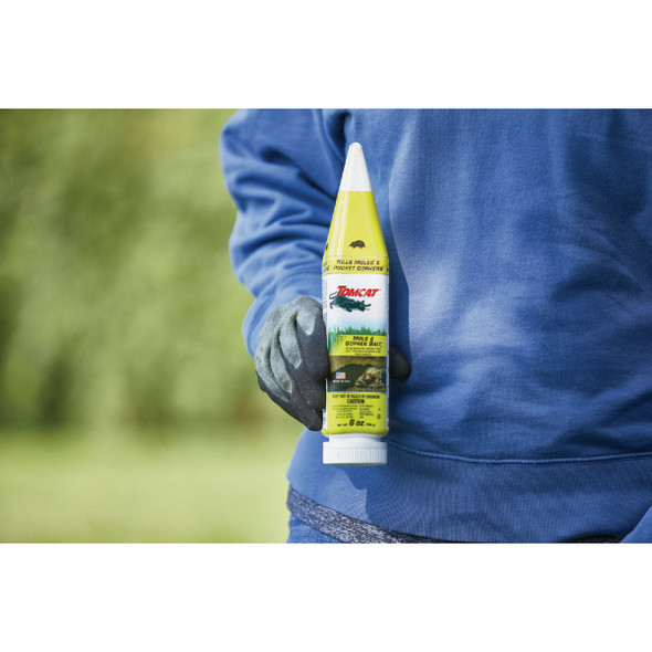 TOMCAT 6 Oz. Mole & Gopher Bait Killer