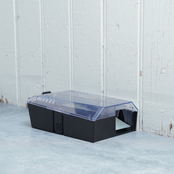 Victor Catch & Hold Mouse Trap M335 751216