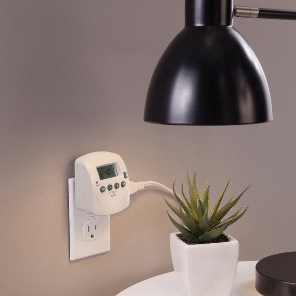 Prime 125V Indoor 7-Day Digital Timer TND002 650447