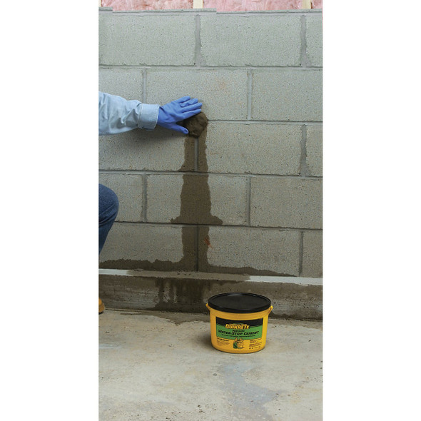 Quikrete 10 Lb. Pail Hydraulic Water Stop Cement Quikrete 10 Lb. Pail Hydraulic Water Stop Cement