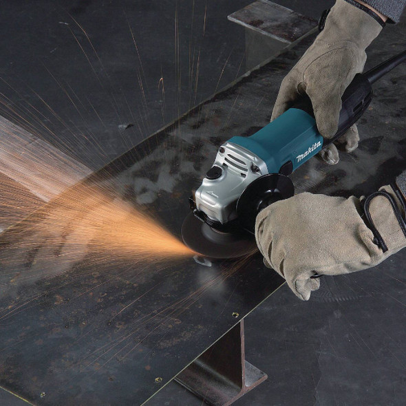 Makita 4 In. 6-Amp Angle Grinder Kit GA4030K 371459