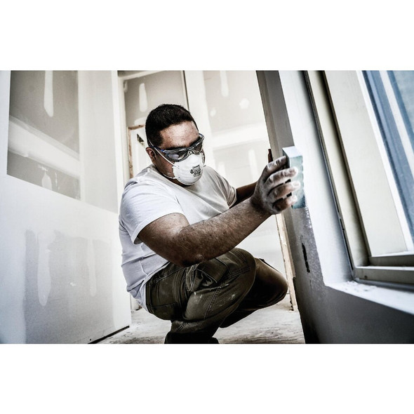 3M N95 Particulate Respirator for Sanding & Fiberglass 8200H10-DC 340707