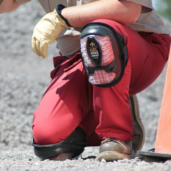 Knee Pad, All Terrain, Gel Pad, Nylon, Plastic, Rubber Cap, hook-and-loop Closure, 2 Straps