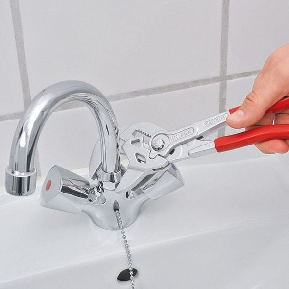 Knipex 10 in Knipex Cobra Straight Jaw Plier Wrench Smooth, Plastic Grip 86 03 250 SBA