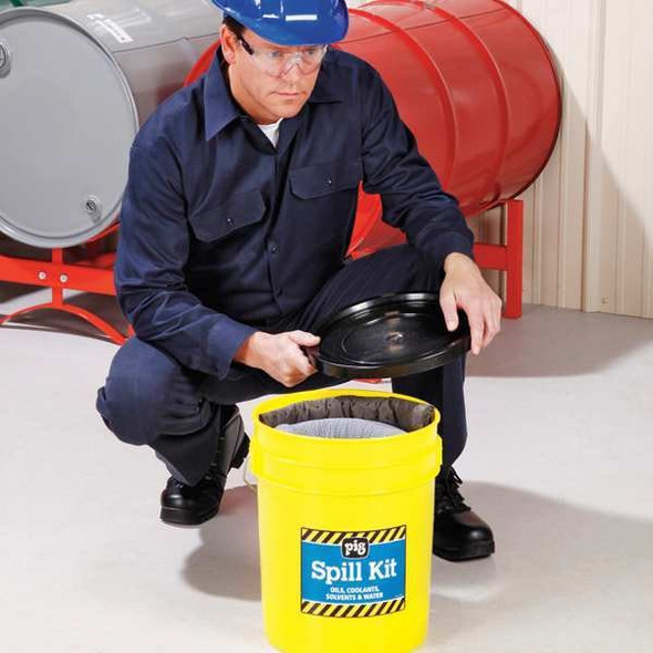 Pig Spill Kit, 4 gal Volume Absorbed per Kit, 5 gal Capacity, Bucket, Yellow, 21 KIT2200