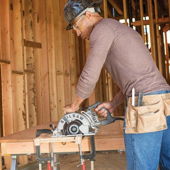 Skil Worm Drive Skilsaw,120V,7-1/4 in. dia. SPT77W-01