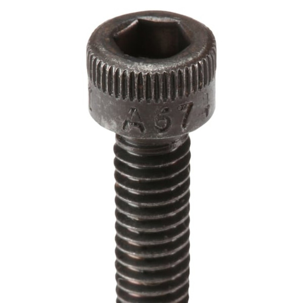 #8-32 Socket Head Cap Screw, Socket, Black Oxide Alloy Steel, 5/8 in Length, 100 PK